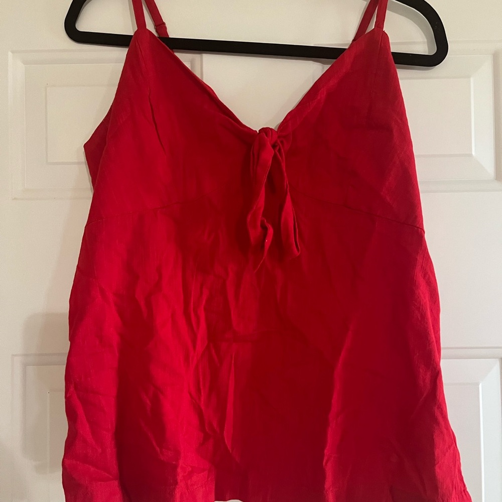 Old Navy Size Medium Red Sleeveless blouse